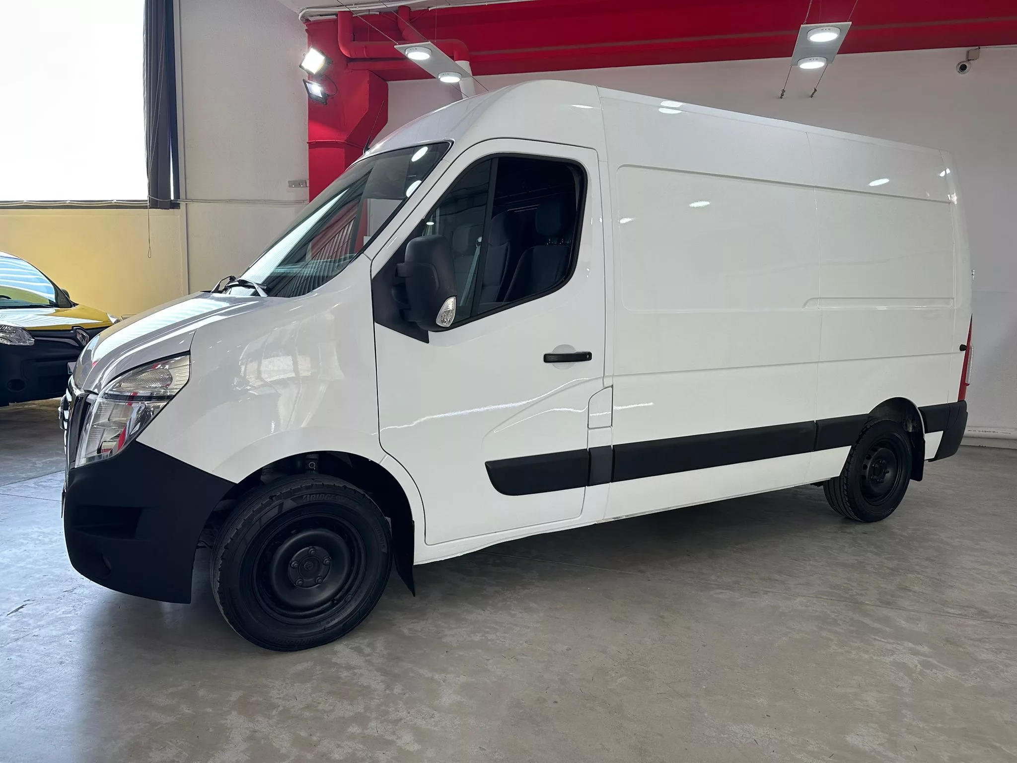 Nissan NV 400 L2H2